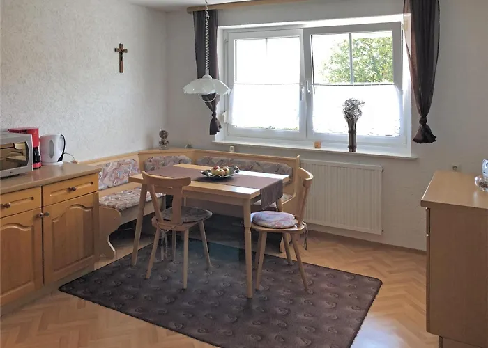 Apartment Near The Forest